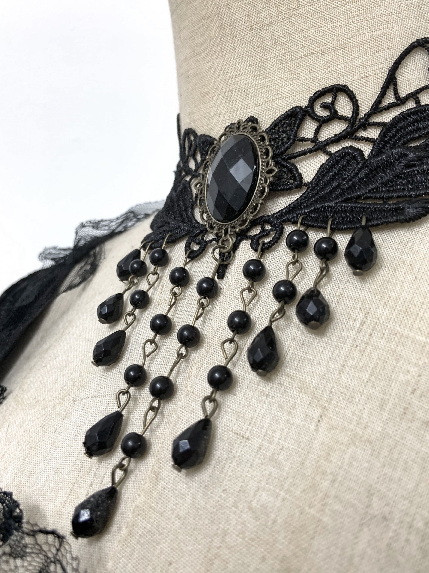 Women’s Vintage Gothic Renaissance Lace Court Dress Medieval Victorian Ball Gown